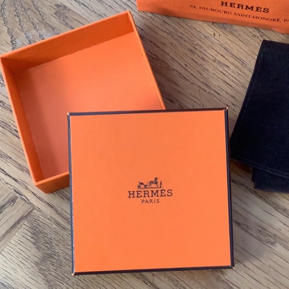 Hermès Vibrant Orange Bag, box with Sleek Brown Pouch - Picture 2 of 6